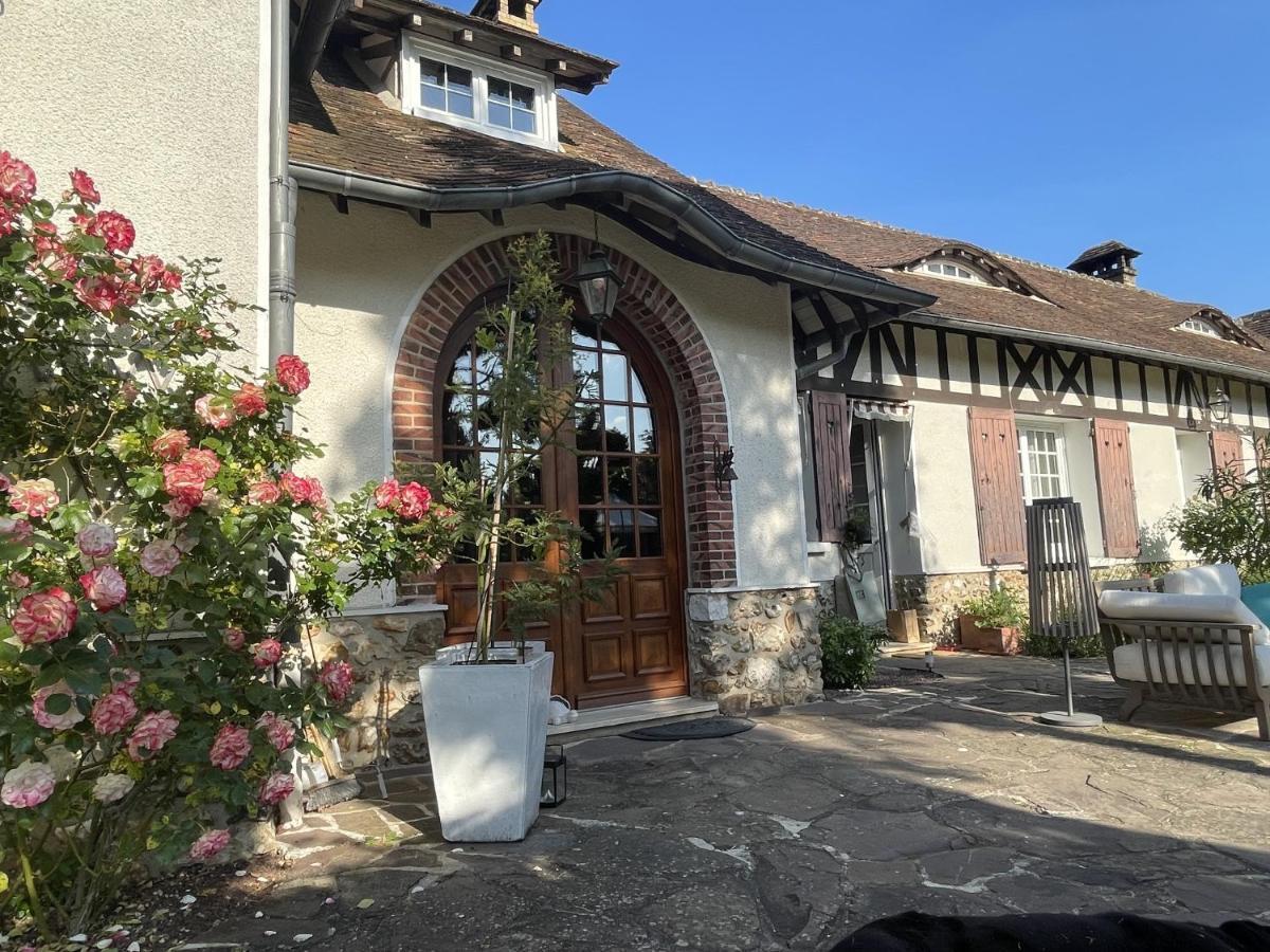 Hotel La Collinière Sainte-Gemme-Moronval Esterno foto